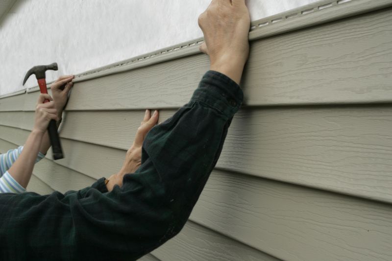 Building Siding Installation in New London, NH